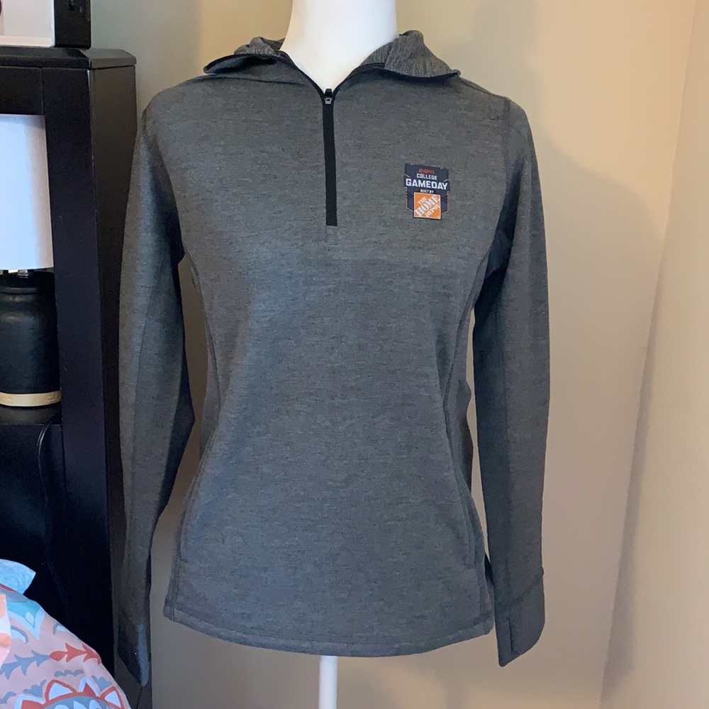 NWOT College Gameday Women’s Pullover